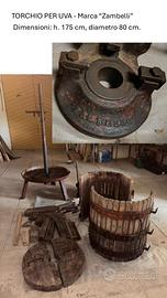 TORCHIO MANUALE PER UVA (GABBIA 60) + DIRASPATRICE