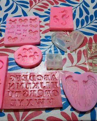 11 Stampi Gomma Siliconica vari soggetti 