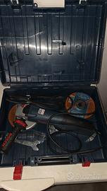 Smerigliatrice Bosch,,nuovo con molti dischi nuovi