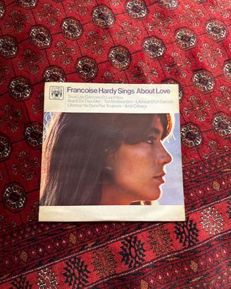 Francoise hard sings a out love disco 33