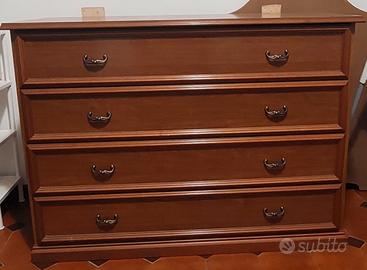Cassettiera in legno
