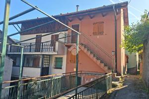 CASA SEMINDIPENDENTE A VOBBIA