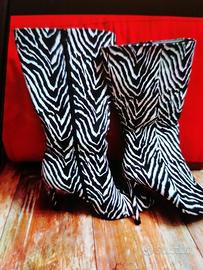 Stivali Zebrati scamosciati