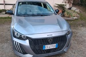 Peugeot 208 neopatentati
