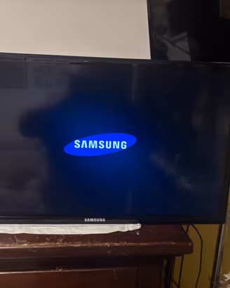 Tv samsung 26 pollici senza piedino
