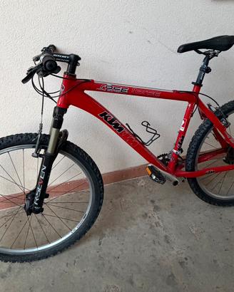 KTM Race Force MTB 26” Mountain Bike Shimano rossa