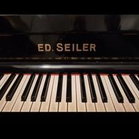 pianoforte verticale seiler
