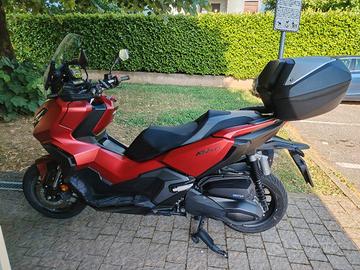 Honda ADV 350 manopole riscaldate