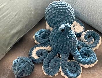 Grande Polpo a 8 tentacoli realizzato a mano