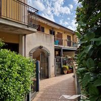 Nicolosi-appartamento in villa