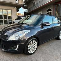 Suzuki Swift 1.3 DDiS 5 porte B-Top Bi-Color
