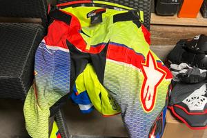 Completo motocross nuovo