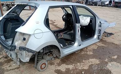 Skoda fabia 2021-2025 scocca per taglio lamiera