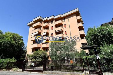 Appartamento di 95 m² con 3 locali e box auto a Lo