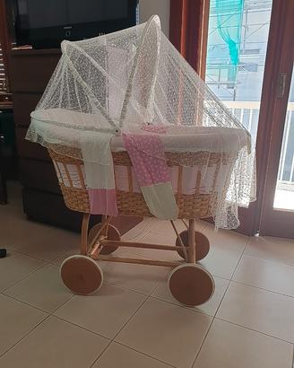 Culla in vimini con cappotta Waldin 