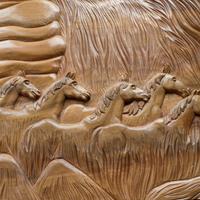 Cavalli - del 1979 intarsiato su legno