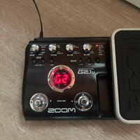 Pedaliera x chitarra ZOOM G2.1u gomma sx mancante