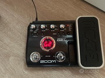 Pedaliera x chitarra ZOOM G2.1u gomma sx mancante