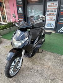 Piaggio Beverly 400 ie