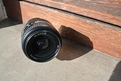Nikon zoom 28-70mm