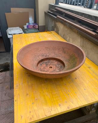 Vaso ciotola in terracotta
