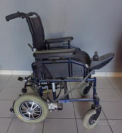Sedia a rotelle elettrica