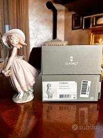 Lladrõ Linda Inocencia