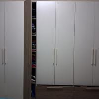 Armadio a 3 ante e comò