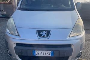 Peugeot Partner Tepee Outdoor 1.6 HDi 110CV