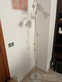 Lampada piantana con 3 punti luce