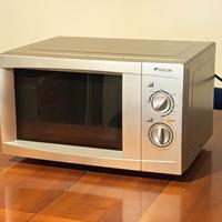 Forno microonde SEKOM