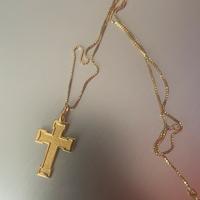 Collana con croce