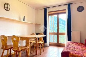 MONOLOCALE A SAUZE DI CESANA