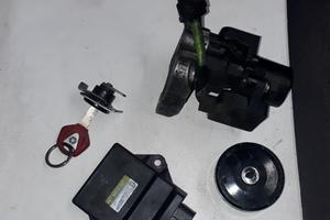 T-Max 530 '12-'14 : kit gruppo chiavi con centrali