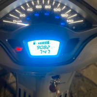 Vespa primavera touring 125