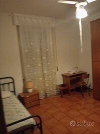 Stanza Singola Arredata