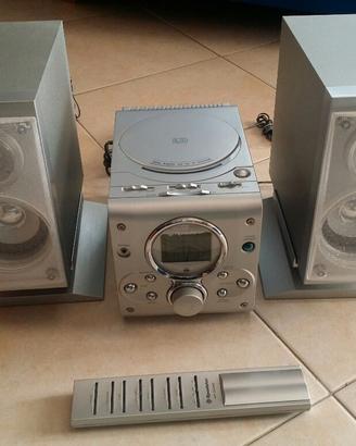 MINI IMPIANTO STEREO HI-FI ROADSTAR CON TELECOMAND