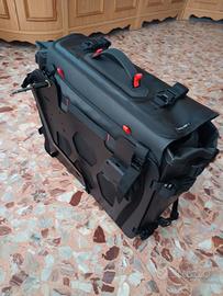 Borsa bagaglio laterale moto.