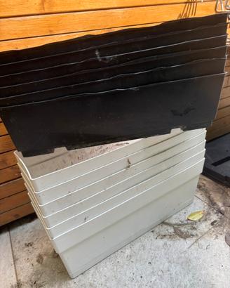 6 cassette di plastica bianco