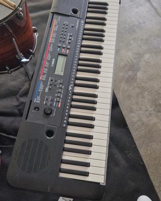 Tastiera Yamaha PSR  E263