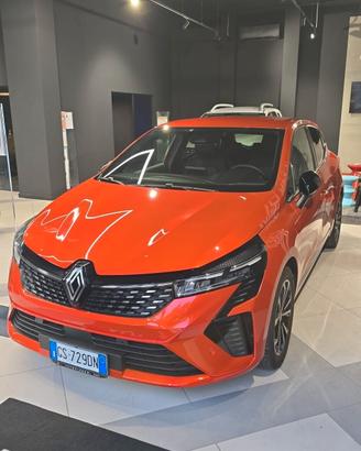 Renault Captur Captur F. Hybrid E-Tech 145 CV TECH