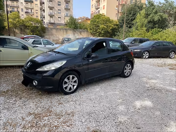 Peugeot 207 1.6 HDi 90CV 5p. XS