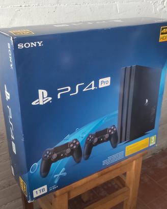 PS4 Pro. 1TB  CUH-7216B