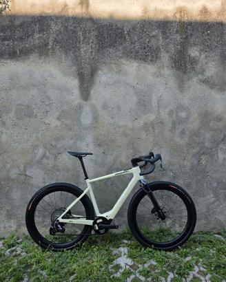 MEGAMO ALONG 01 TG.M