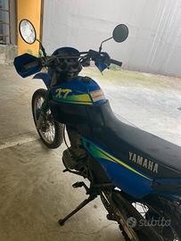 YAMAHA XT 600