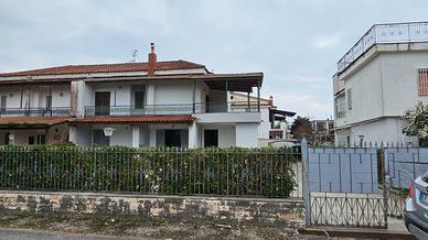 Villa a Baia vicino Pineta Grande Castel Volturno