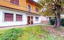 casa-indipendente-con-giardino-e-garage