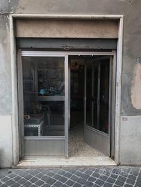 Negozio C/1 95mq Zagarolo centro storico