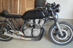 Honda cb 750