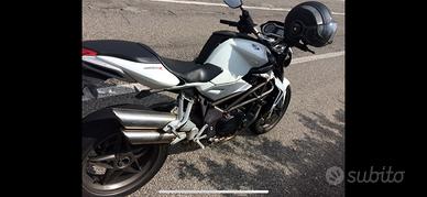 Mv agusta brutale 990r
